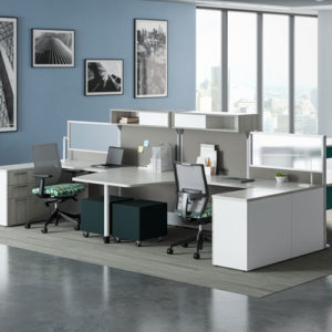 AIS Divi 2 person workstation with shared worksurface